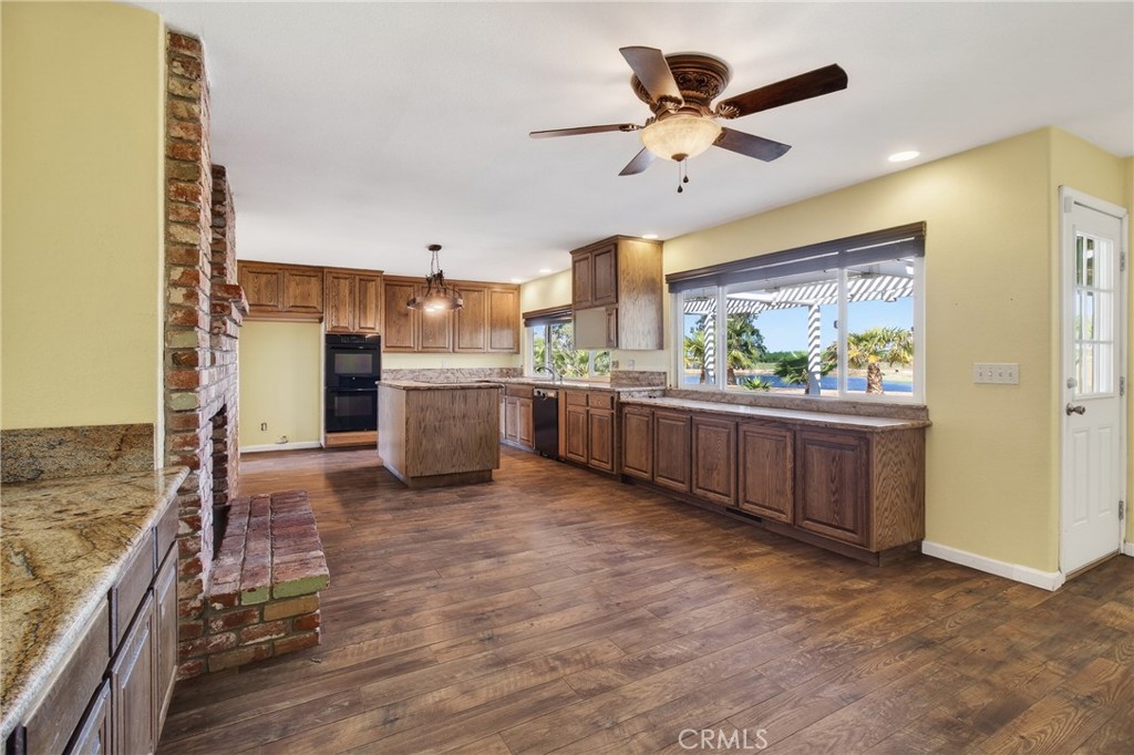 1137 E Barnhart, Turlock, CA 95382