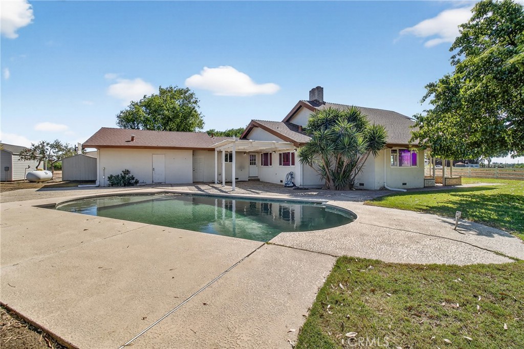 1137 E Barnhart, Turlock, CA 95382