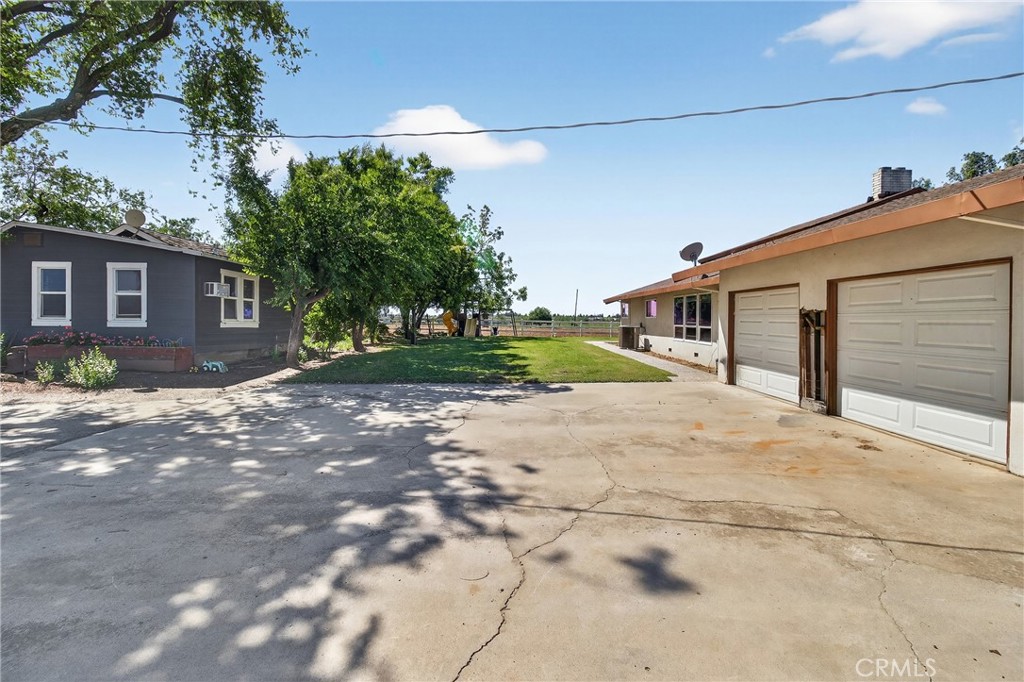 1137 E Barnhart, Turlock, CA 95382