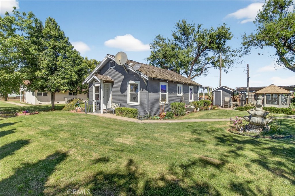 1137 E Barnhart, Turlock, CA 95382