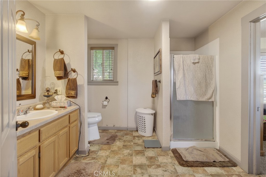 1137 E Barnhart, Turlock, CA 95382