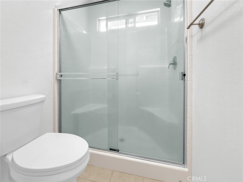 71 Livorno Rd, Merced, CA 95341