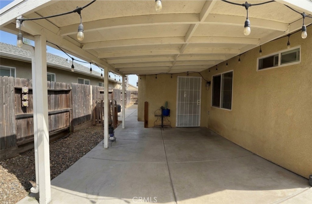 71 Livorno Rd, Merced, CA 95341