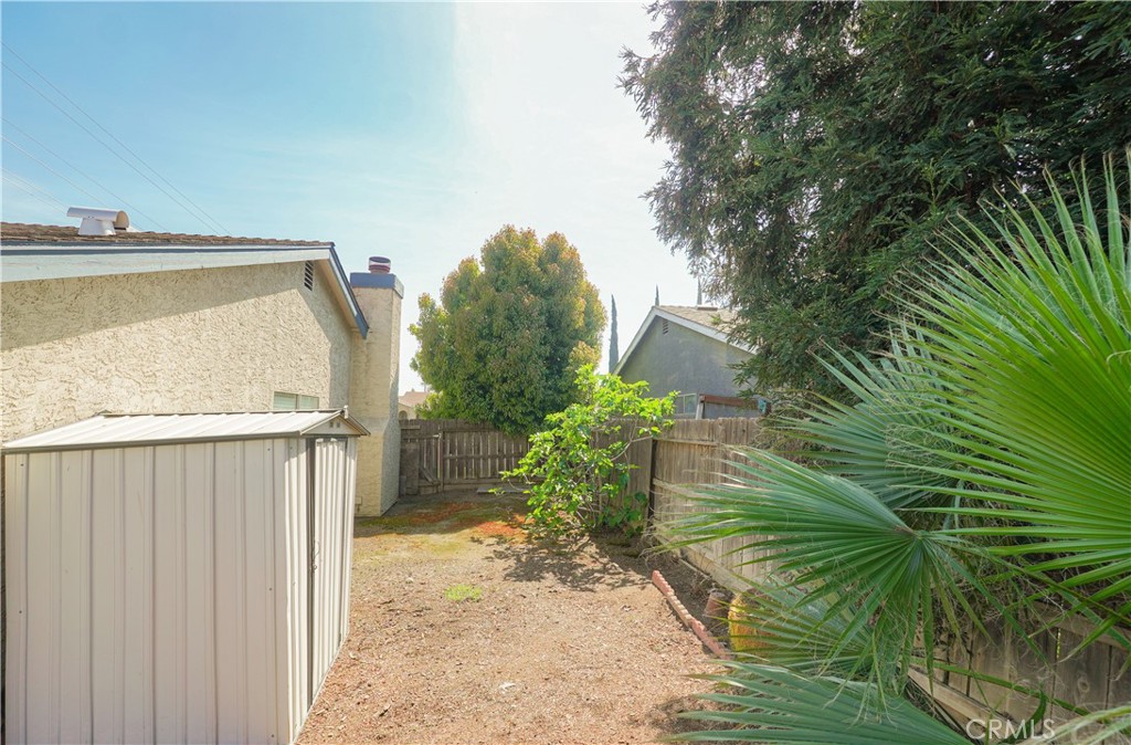 19 Sun Valley Ct, Merced, CA 95348