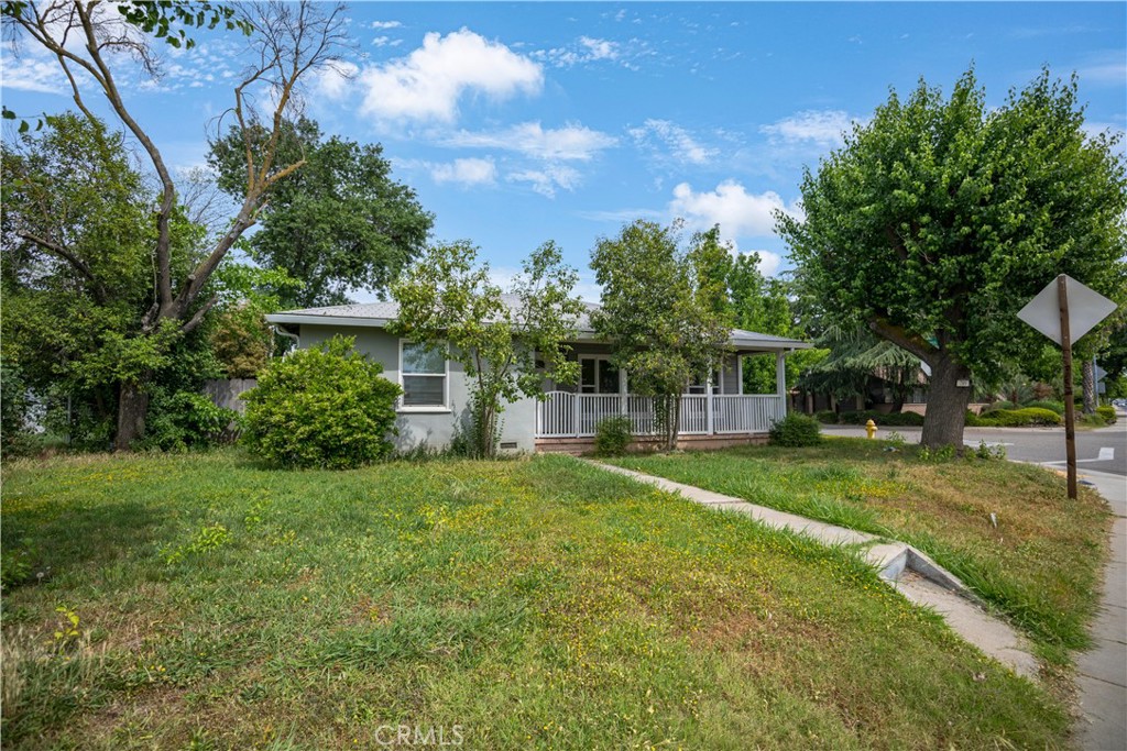 789 Yosemite, Merced, CA 95340