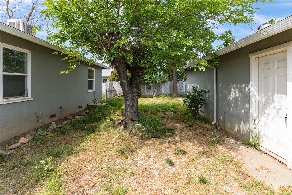 789 Yosemite, Merced, CA 95340