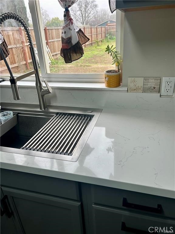 913 W Santa Fe, Merced, CA 95340