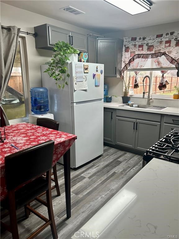 913 W Santa Fe, Merced, CA 95340