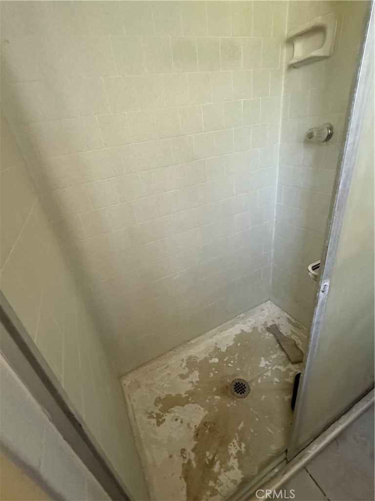 1445 Brookdale, Merced, CA 95340