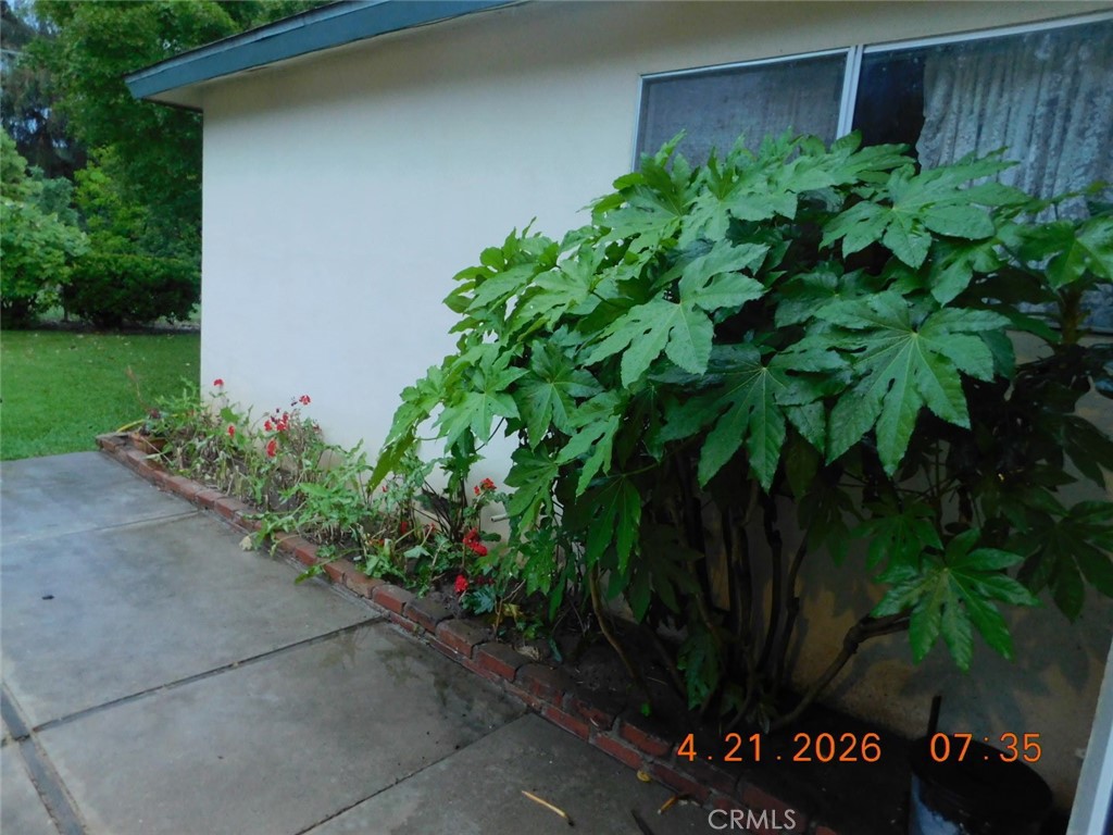 1445 Brookdale, Merced, CA 95340