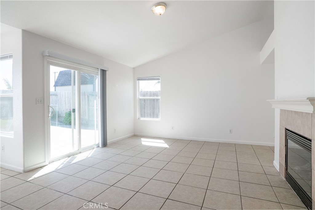 2658 N Drake, Merced, CA 95348