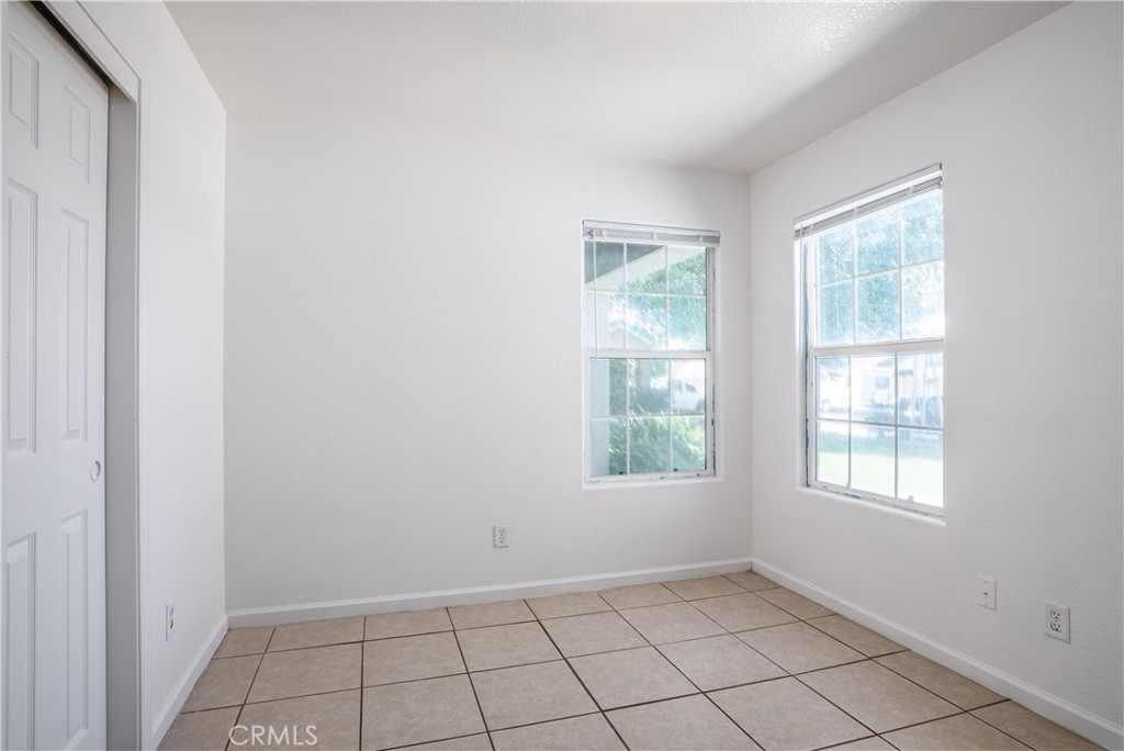 2658 N Drake, Merced, CA 95348