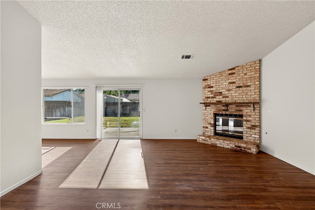 2979 Wainwright, Merced, CA 95340