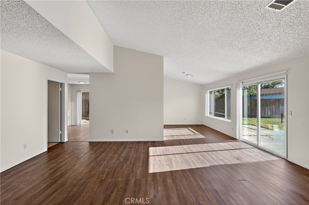 2979 Wainwright, Merced, CA 95340