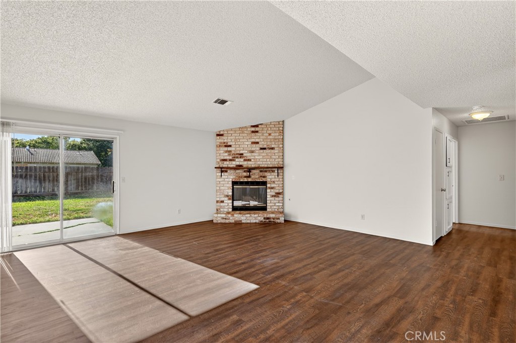 2979 Wainwright, Merced, CA 95340