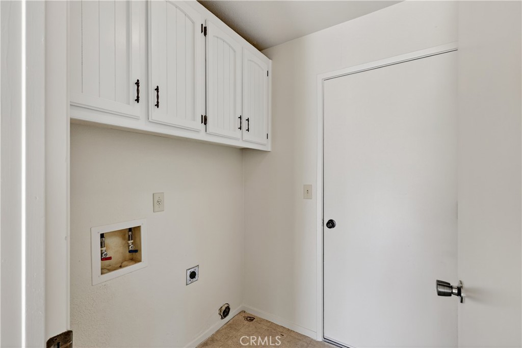 2979 Wainwright, Merced, CA 95340