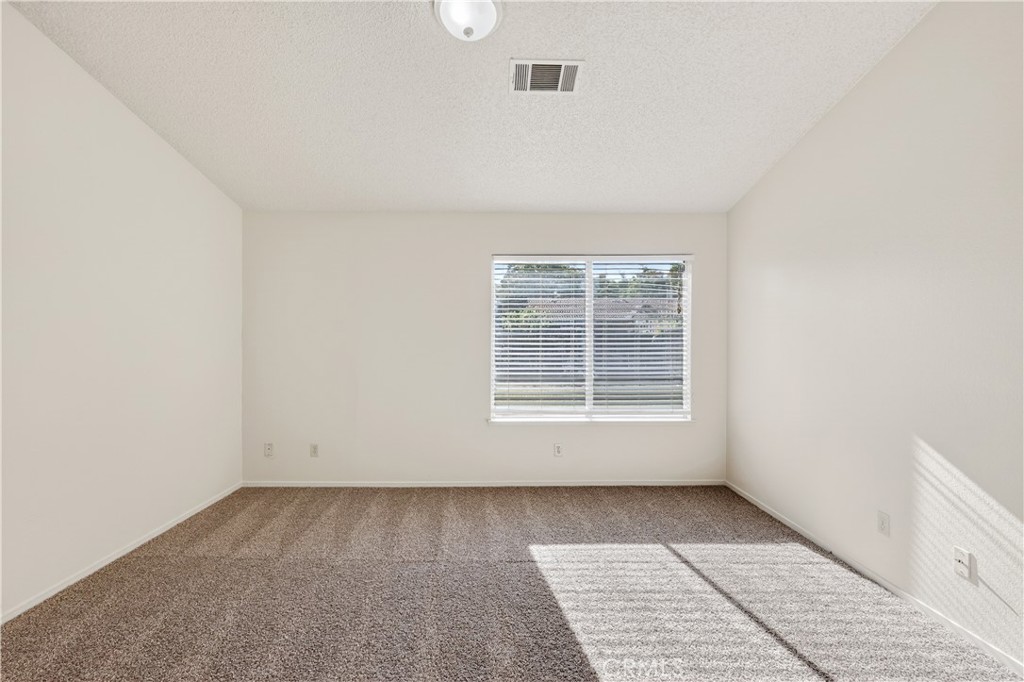 2979 Wainwright, Merced, CA 95340