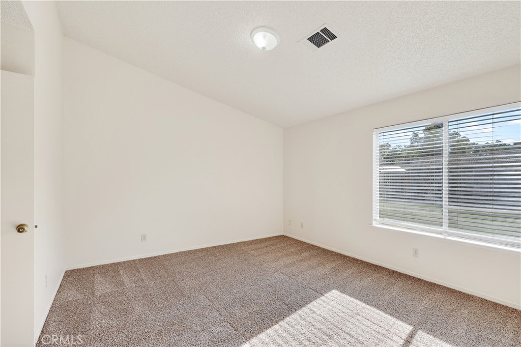 2979 Wainwright, Merced, CA 95340