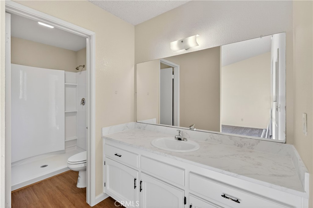 2979 Wainwright, Merced, CA 95340