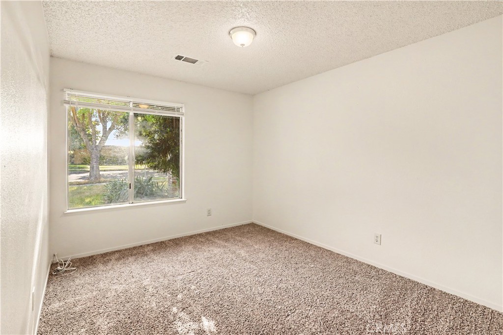 2979 Wainwright, Merced, CA 95340