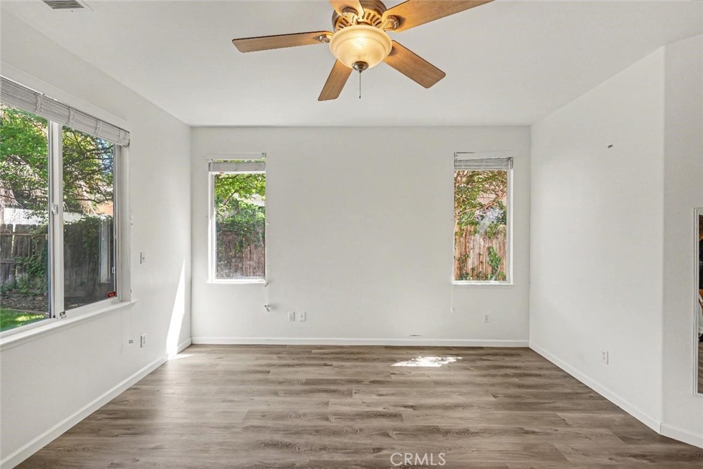 1427 Caraway Ct, Merced, CA 95340