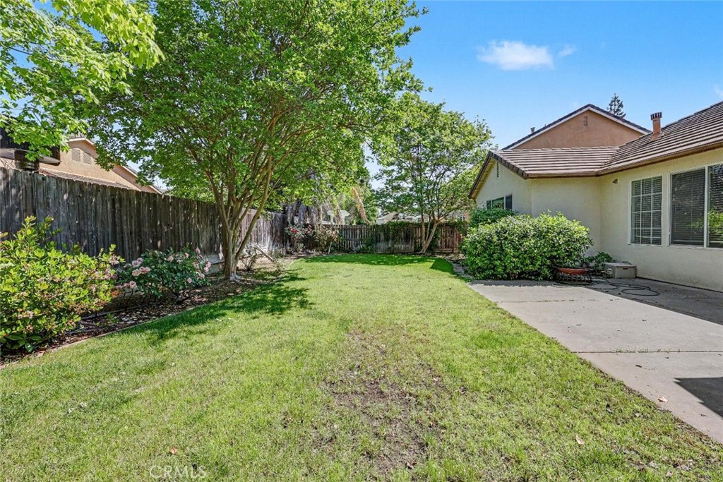 1427 Caraway Ct, Merced, CA 95340