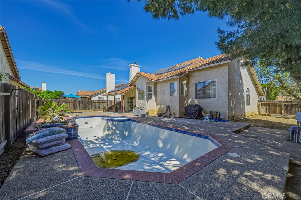 75 Via Jodi, Gustine, CA 95322