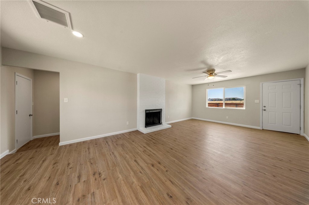 1209 Peach, Livingston, CA 95334