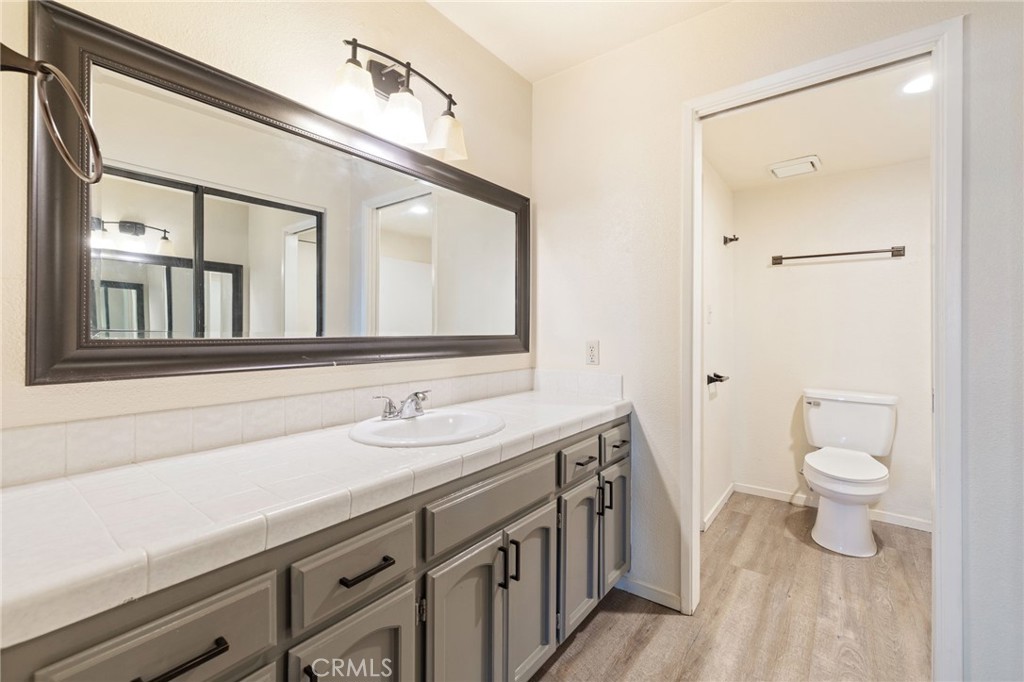 7675 N 1st #136, Fresno, CA 93720