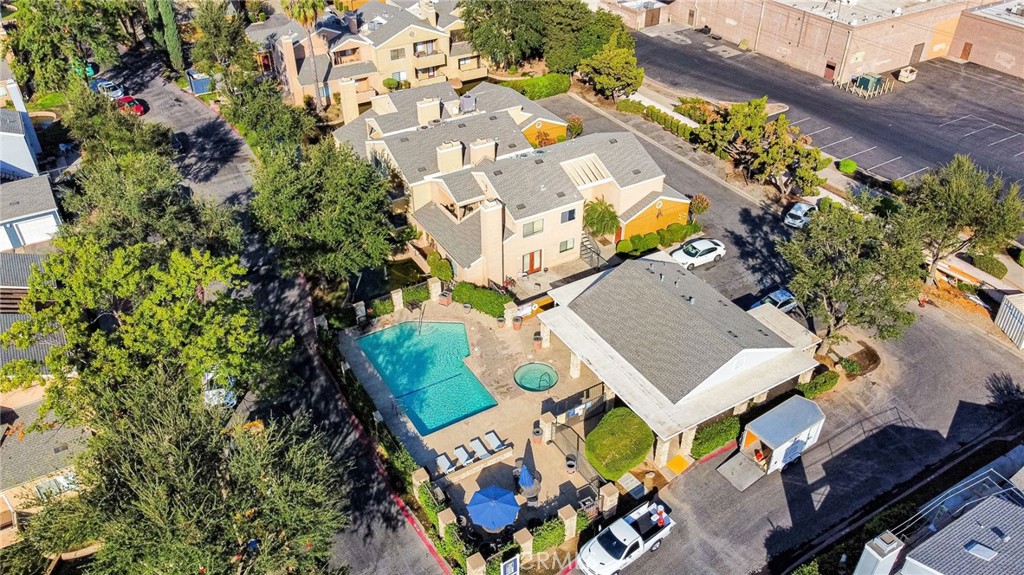 7675 N 1st #136, Fresno, CA 93720