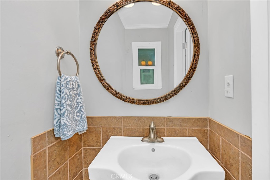 2669 6th, Merced, CA 95340
