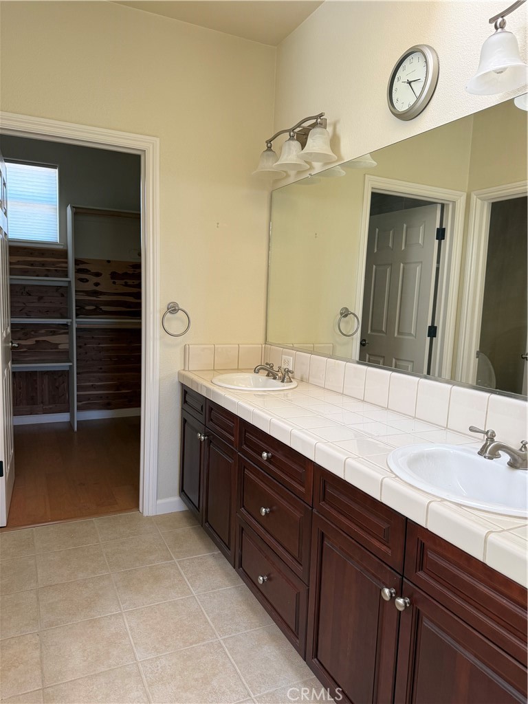 2965 San Michele, Chowchilla, CA 93610