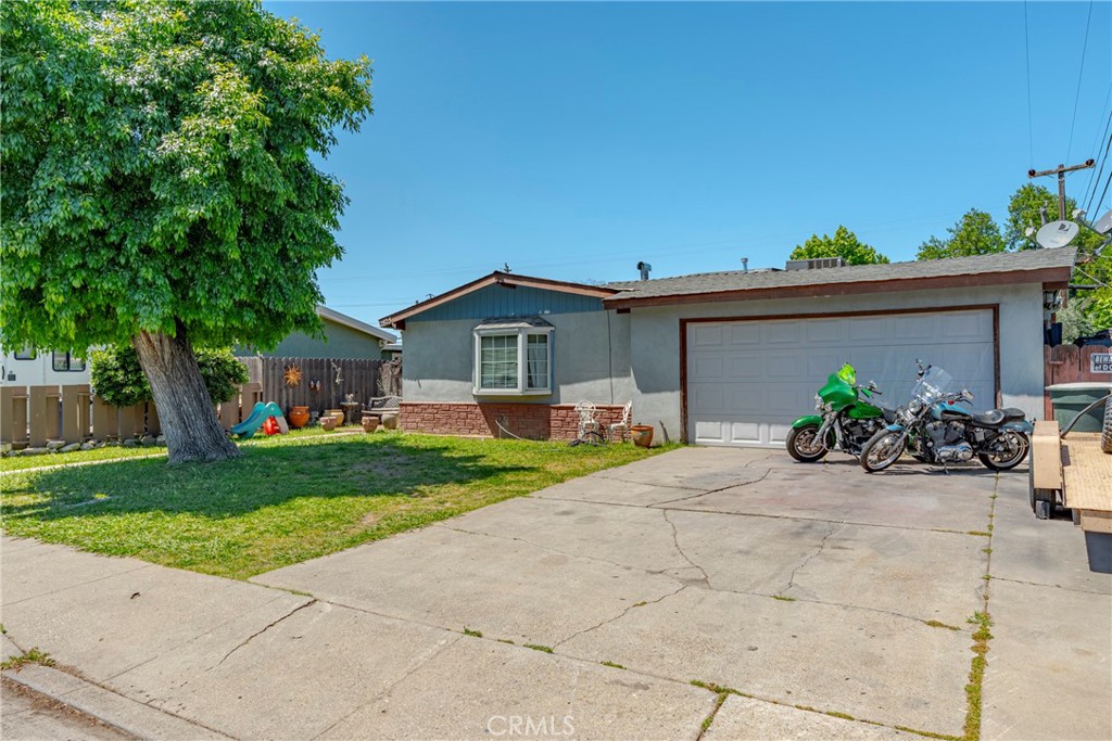 2825 Green, Merced, CA 95340