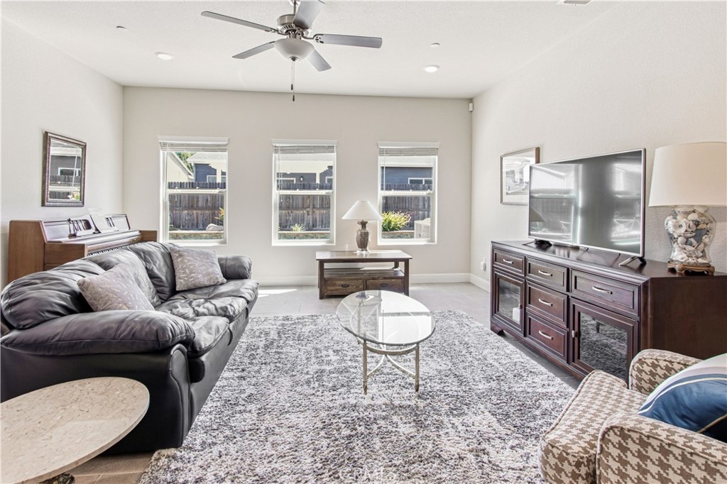 3716 Magellan, Merced, CA 95340