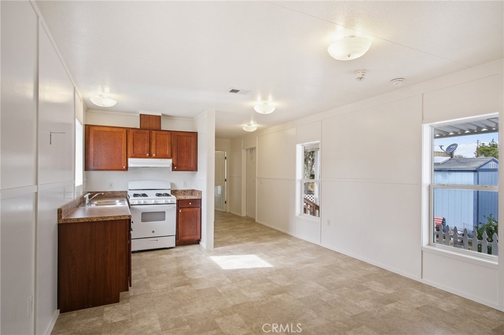 1400 Meredith Ave #81, Gustine, CA 95322