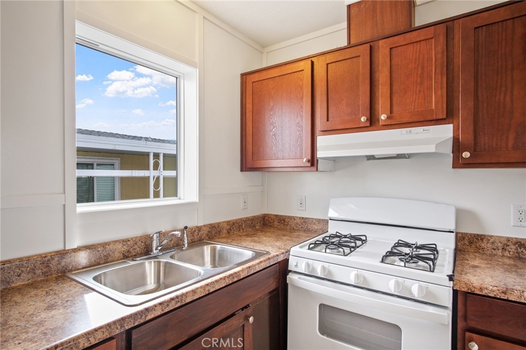 1400 Meredith Ave #81, Gustine, CA 95322