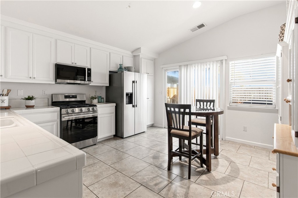 1478 La Sierra, Merced, CA 95348