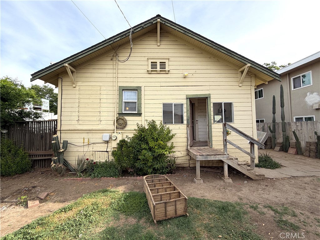 230 W 18th, Merced, CA 95340