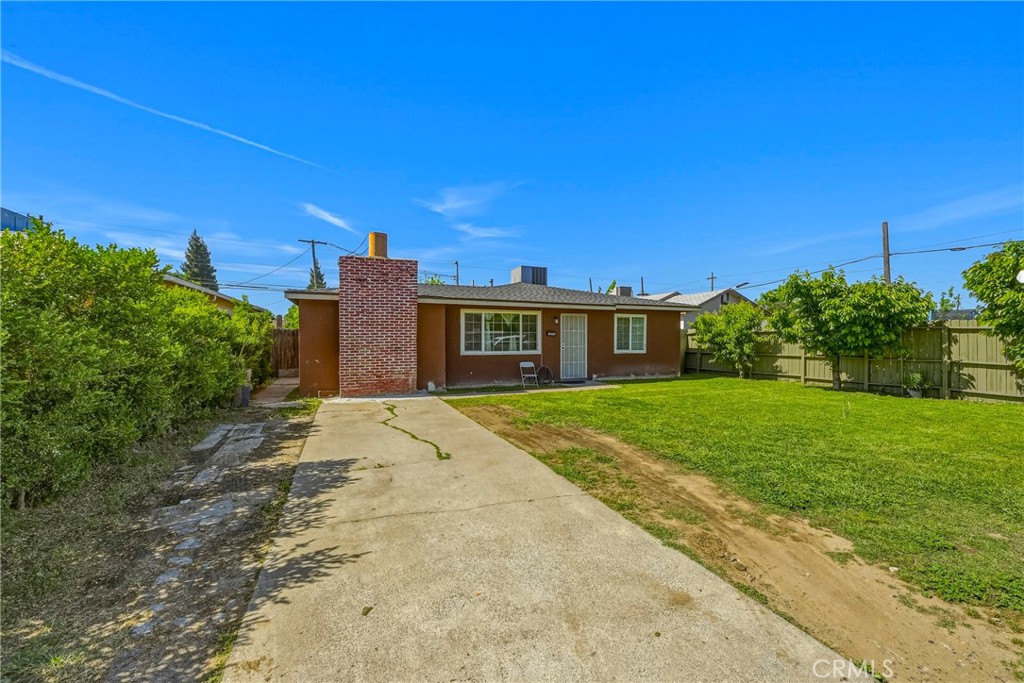 1054 W 24th, Merced, CA 95340