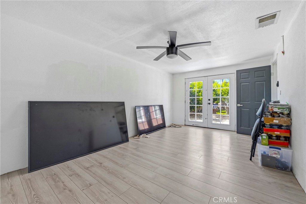 1054 W 24th, Merced, CA 95340