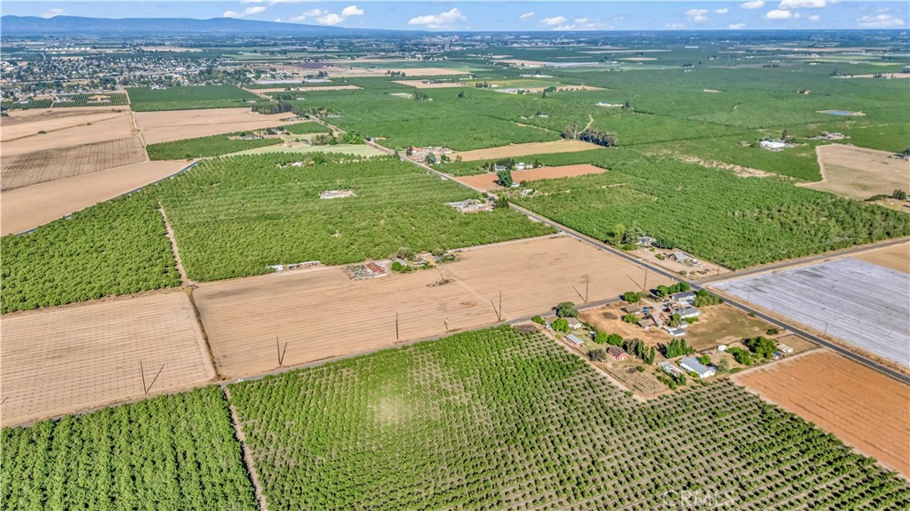 14105 El Capitan Way, Delhi, CA 95315