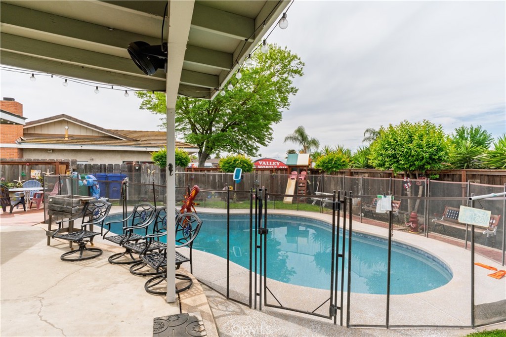 2390 Fruitland Ave, Atwater, CA 95301