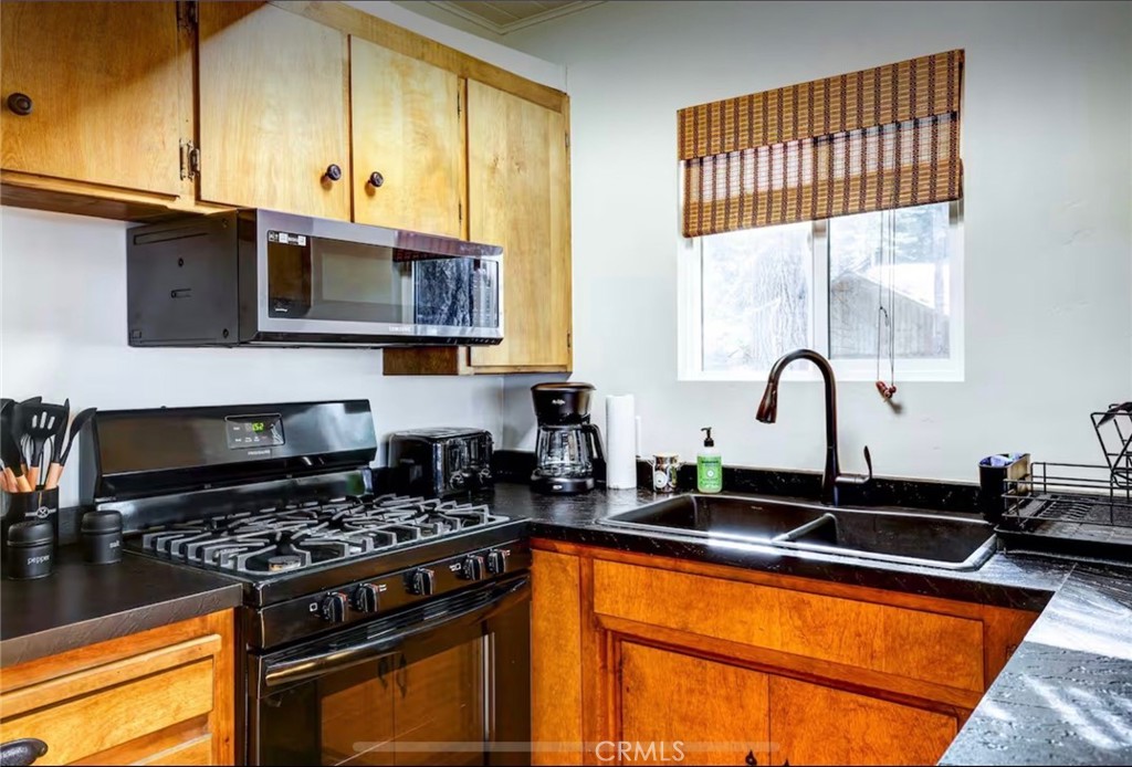 29591 Lassen Drive, Long Barn, CA 95335