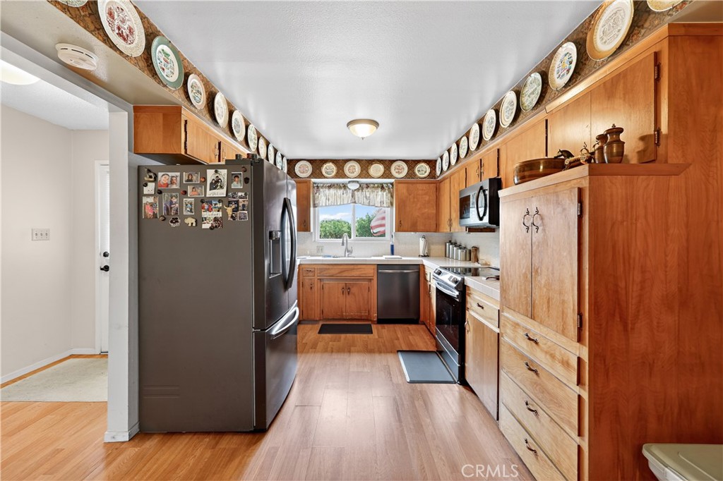 3276 E Olive Ave, Merced, CA 95340