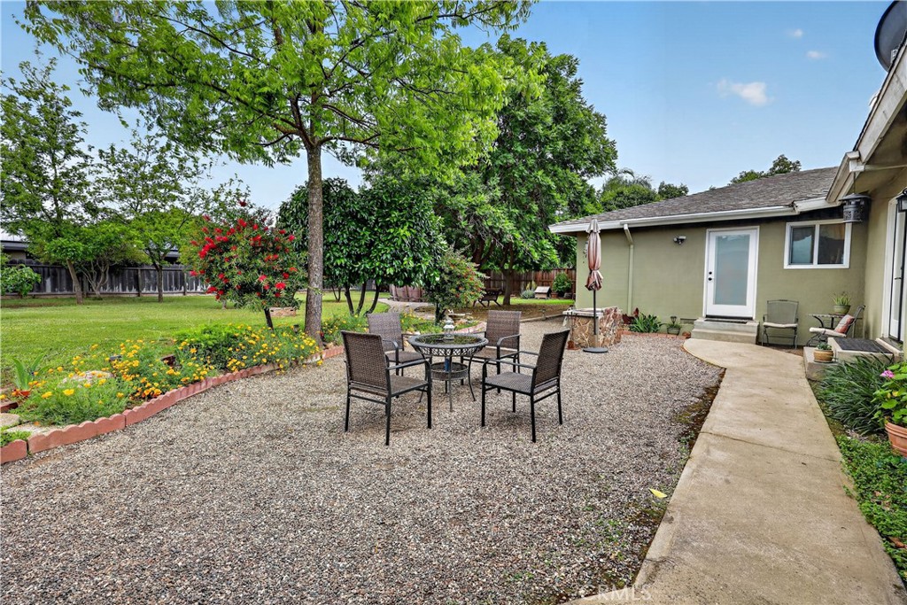 3276 E Olive Ave, Merced, CA 95340