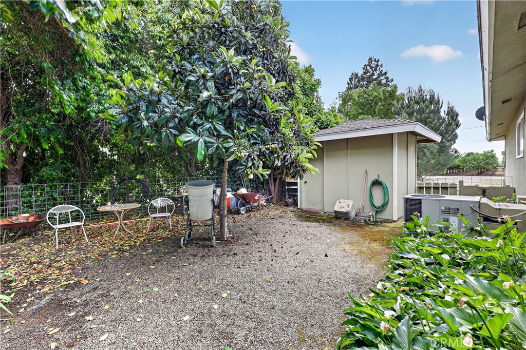 3276 E Olive Ave, Merced, CA 95340