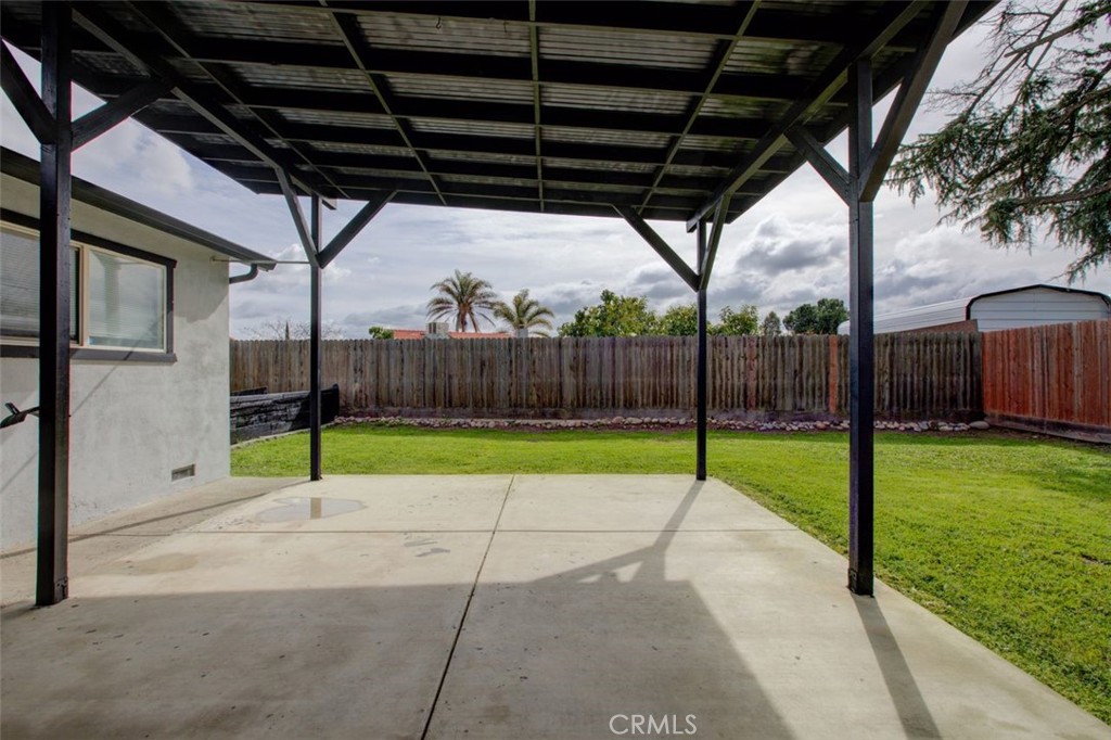 9906 Jennifer Ct, Delhi, CA 95315