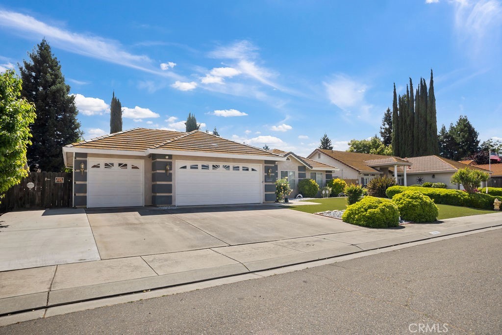 2182 Spanish Bay Ct, Merced, CA 95340