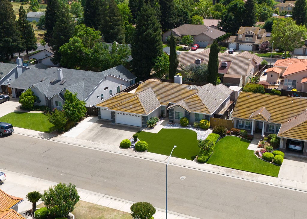 2182 Spanish Bay Ct, Merced, CA 95340