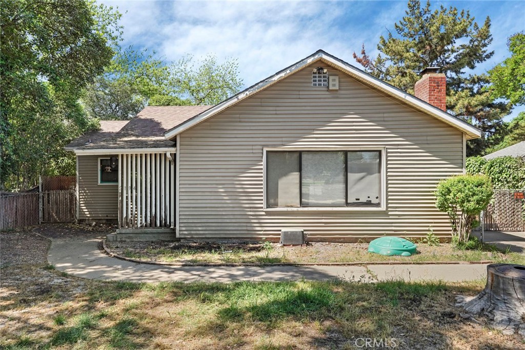 2194 Yosemite, Merced, CA 95341